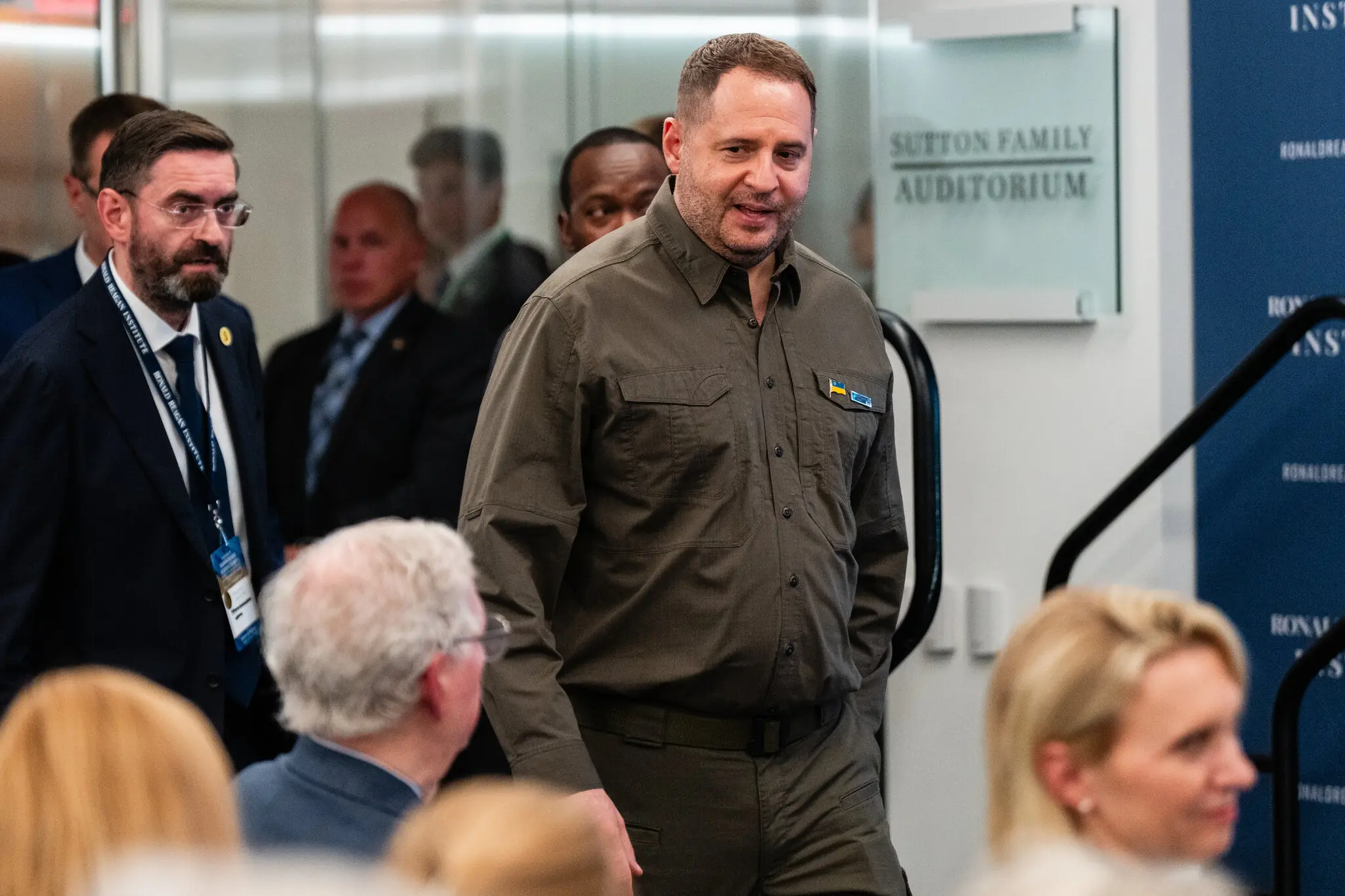 Політичний резонанс навколо можливого звільнення Андрія Єрмака загострюється після корупційного скандалу в енергетиці